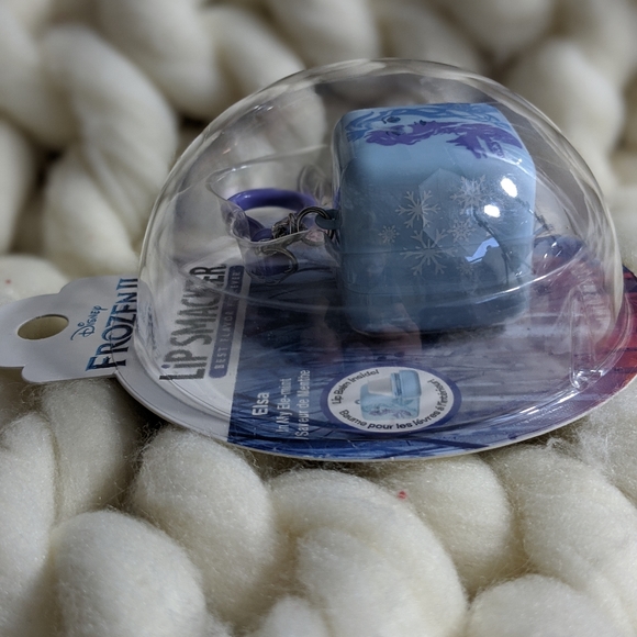 Frozen 2 lipsmacker keychain 2 pack - Picture 6 of 6